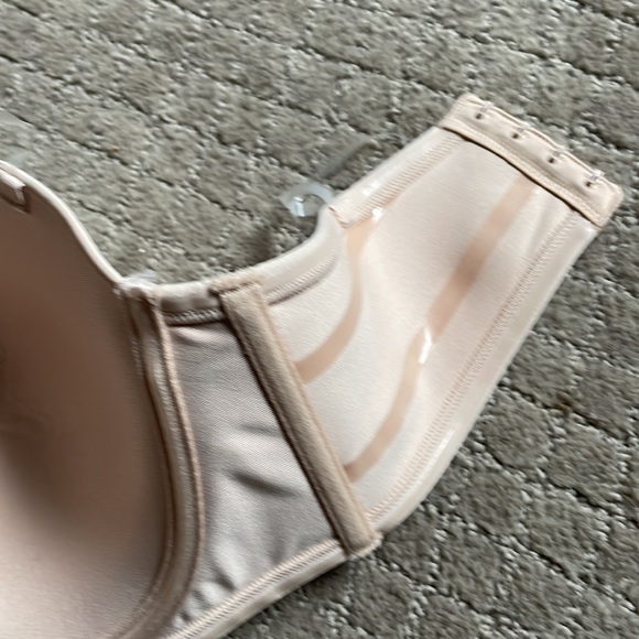 🆕 Strapless / Convertible Bra - Beauty Back - Picture 5 of 16